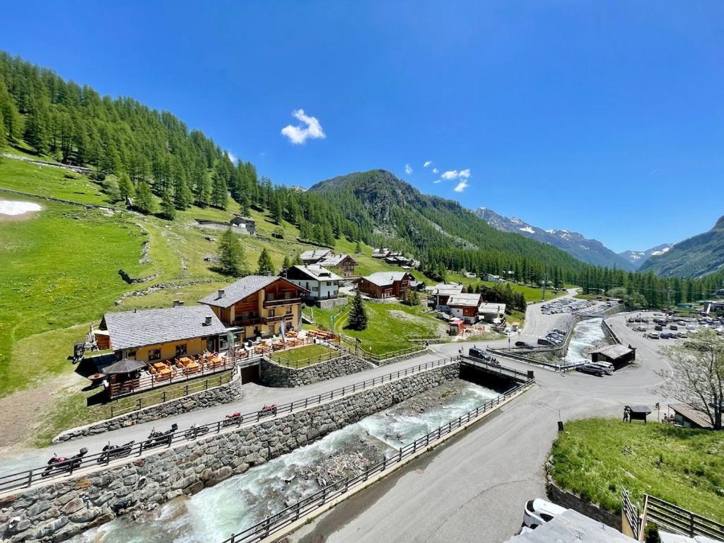 Walsertal Residence Gressoney-la-Trinité Esterno foto