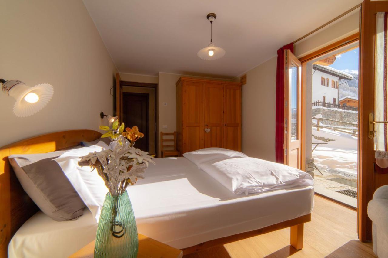 Walsertal Residence Gressoney-la-Trinité Esterno foto